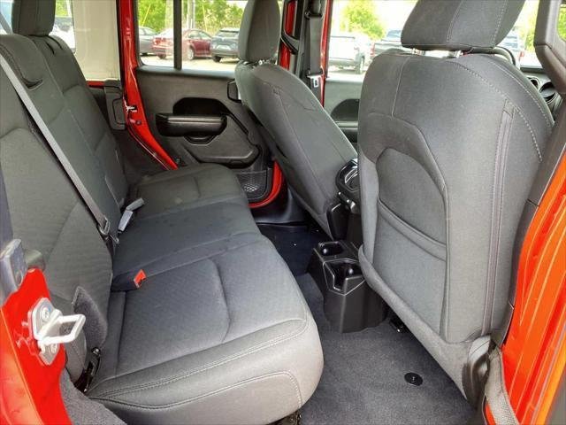 Used 2022 Firecracker Red Clearcoat Jeep Sport S image 24