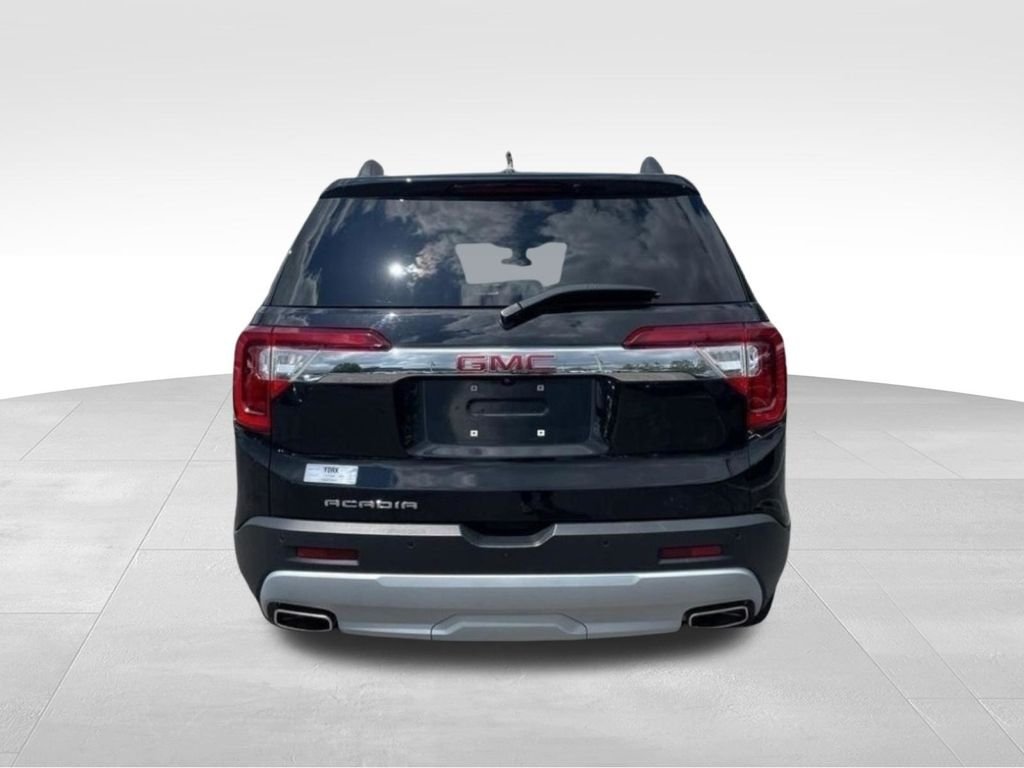 Used 2023 Black GMC SLE image 4