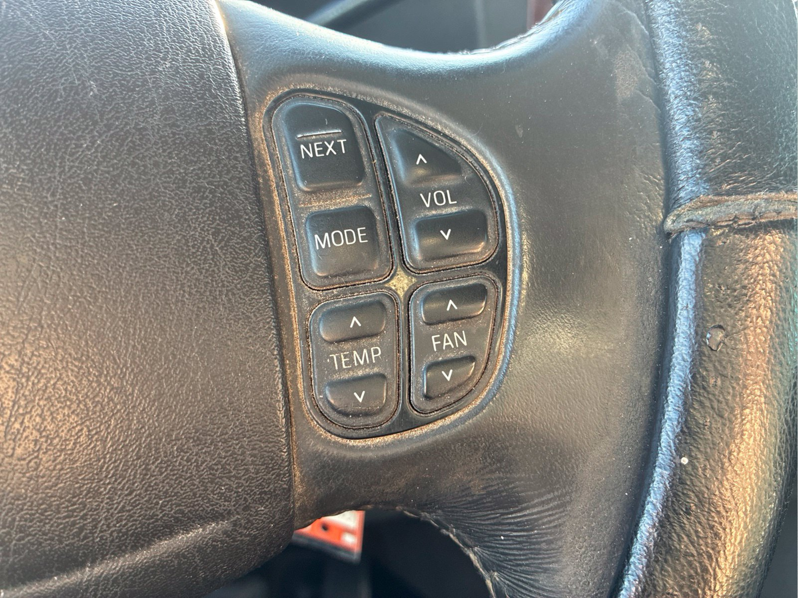 Used 2005 White Ford Lariat image 15