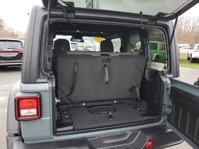 2026 Jeep Wrangler 2-Door Willys - Photo 10