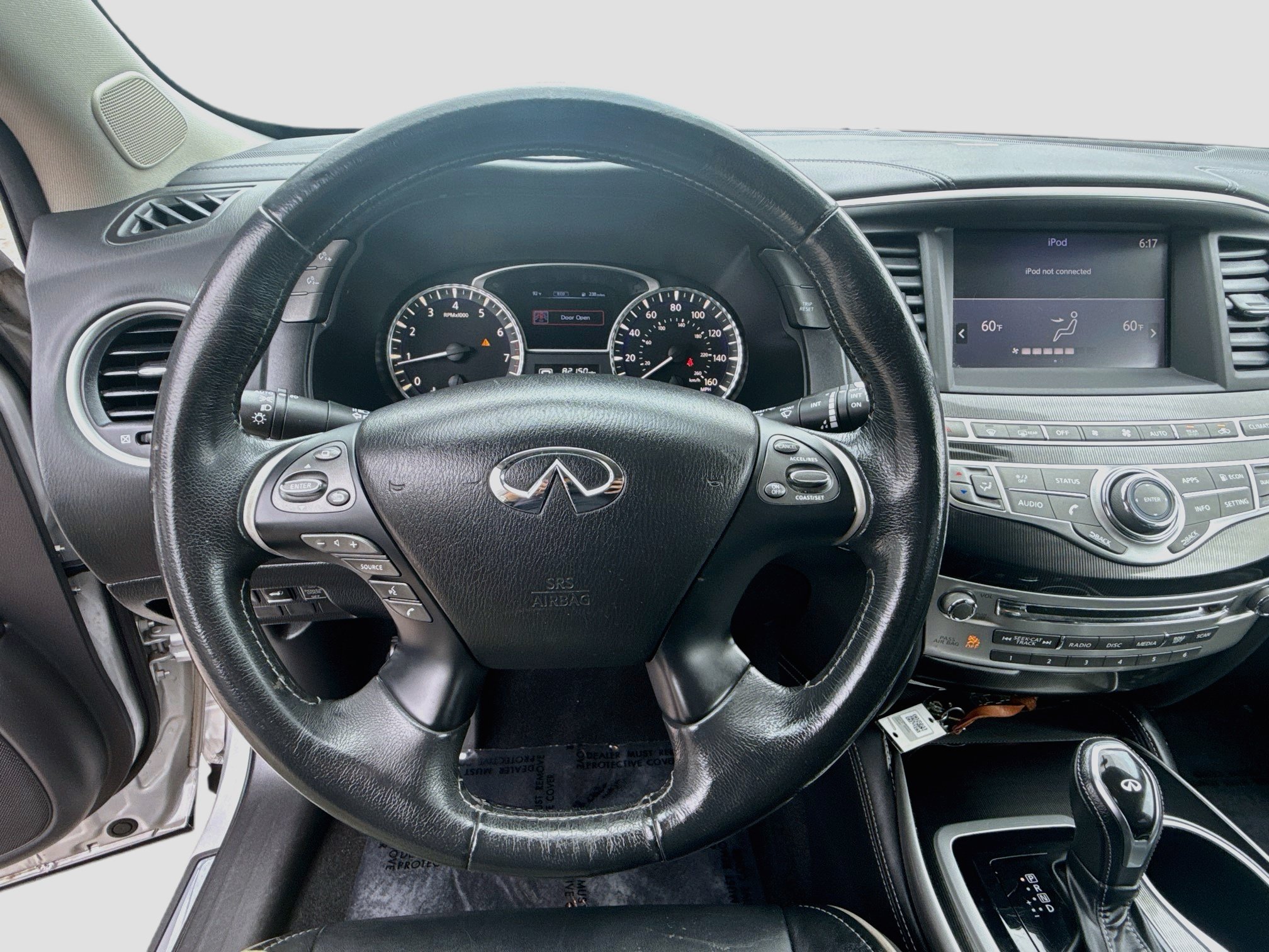 Used 2017 Liquid Platinum INFINITI Base image 8