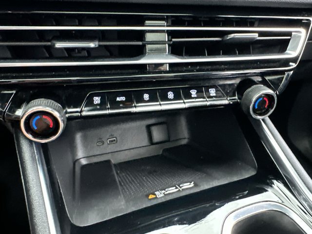 2025 Chevrolet Traverse High Country - Photo 25