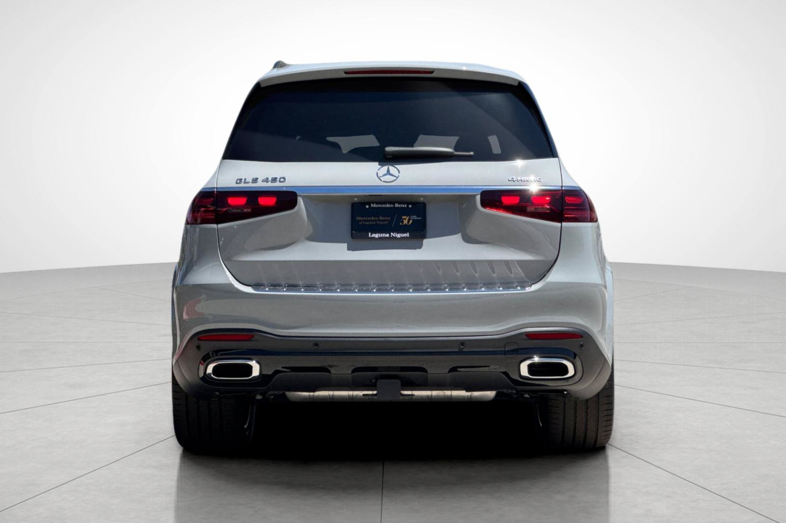 New 2026 MANUFAKTUR Alpine Grey Mercedes-Benz GLS 450 image 10