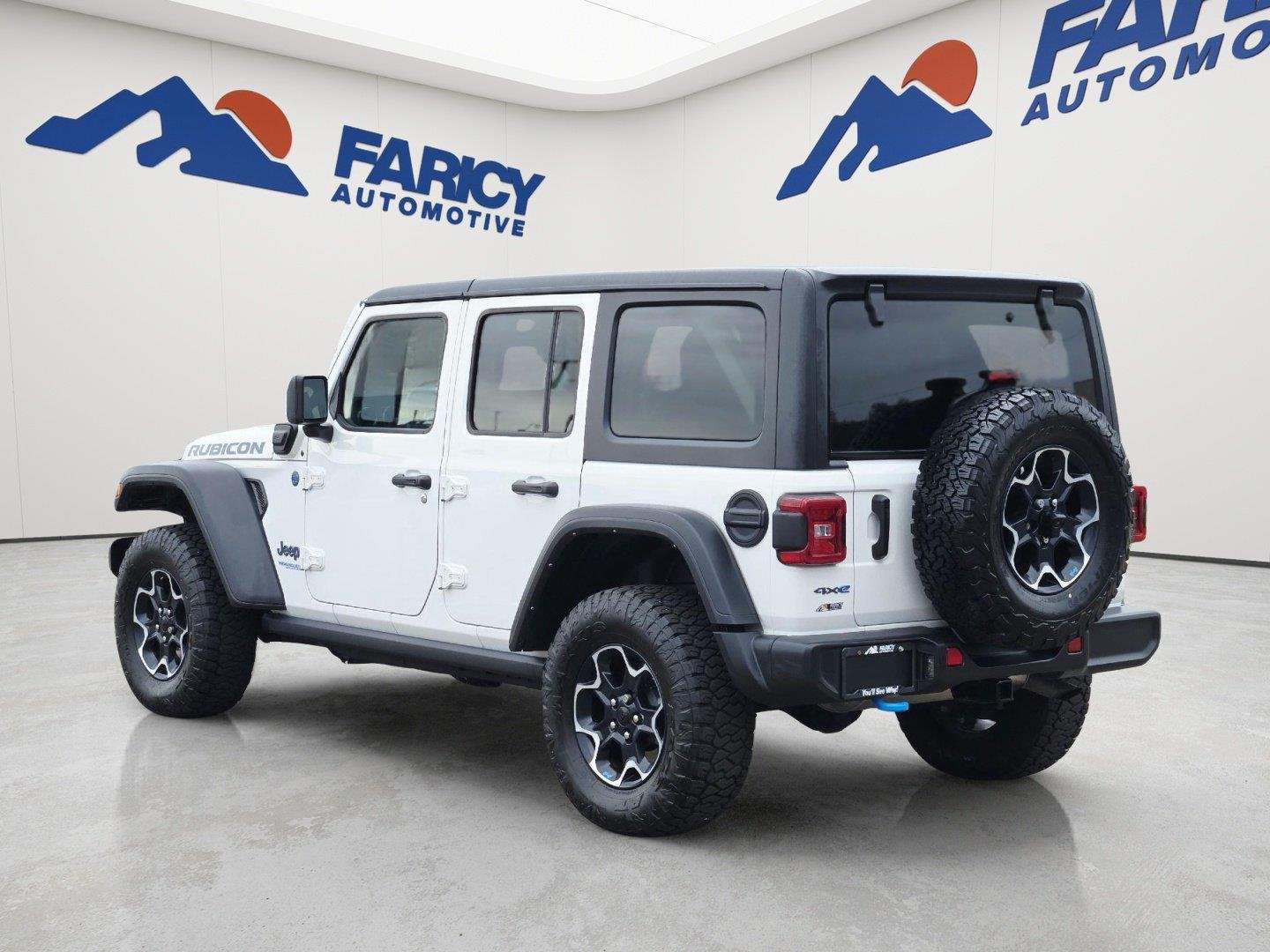 Certified Used 2022 Bright White Clearcoat Jeep Unlimited Rubicon image 6