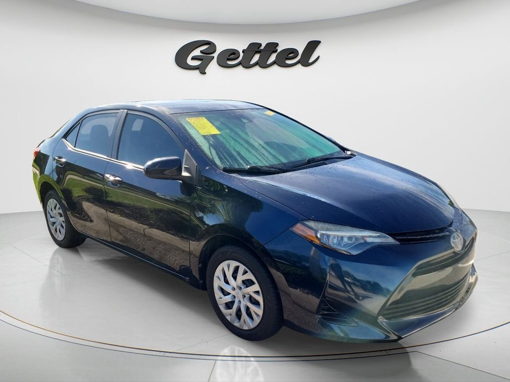 Used 2018 Blue Toyota LE image 3