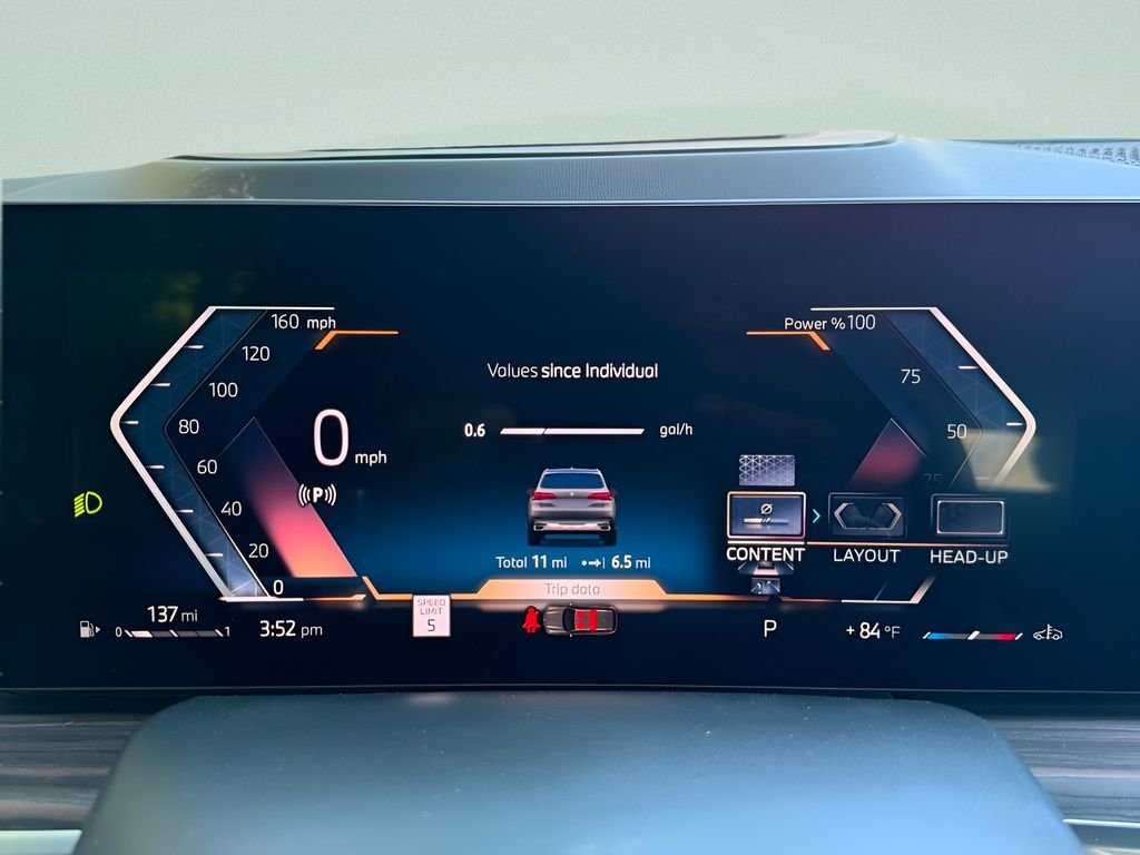 New 2026 Skyscraper Grey Metallic BMW xDrive40i image 16