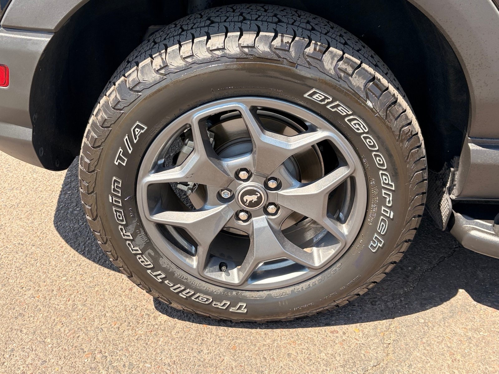 Used 2021 Black Ford Badlands image 30