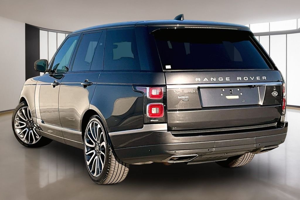 Used 2021 Carpathian Gray Premium Metallic Land Rover Westminster image 4