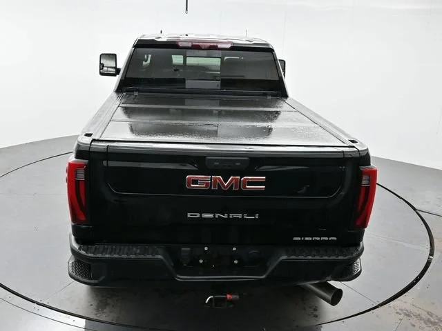 Used 2024 Onyx Black GMC Denali image 22