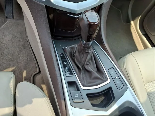 Used 2011 Gray Cadillac Luxury image 23