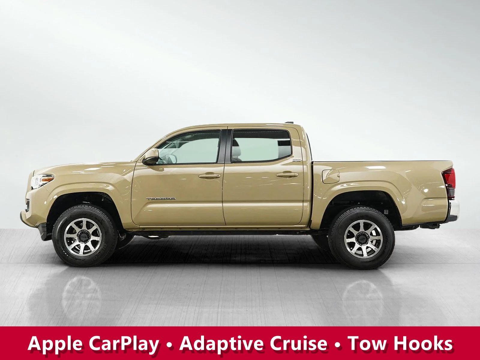 Used 2019 Toyota Tacoma SR5 with VIN 5TFAX5GN1KX148151 for sale in Burnsville, Minnesota