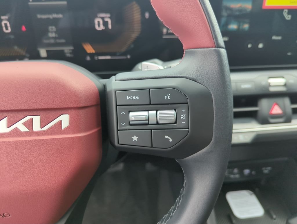 New 2026 Interstellar Gray Kia GT-Line image 23