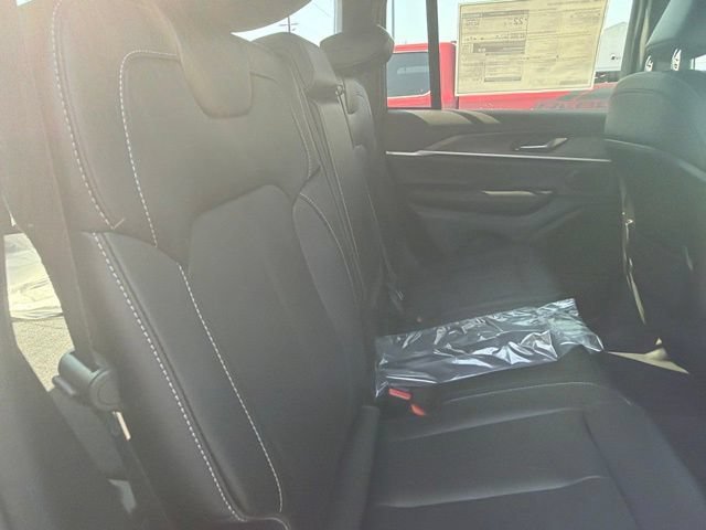 New 2026 Baltic Gray Metallic Clearcoat Jeep Limited image 13