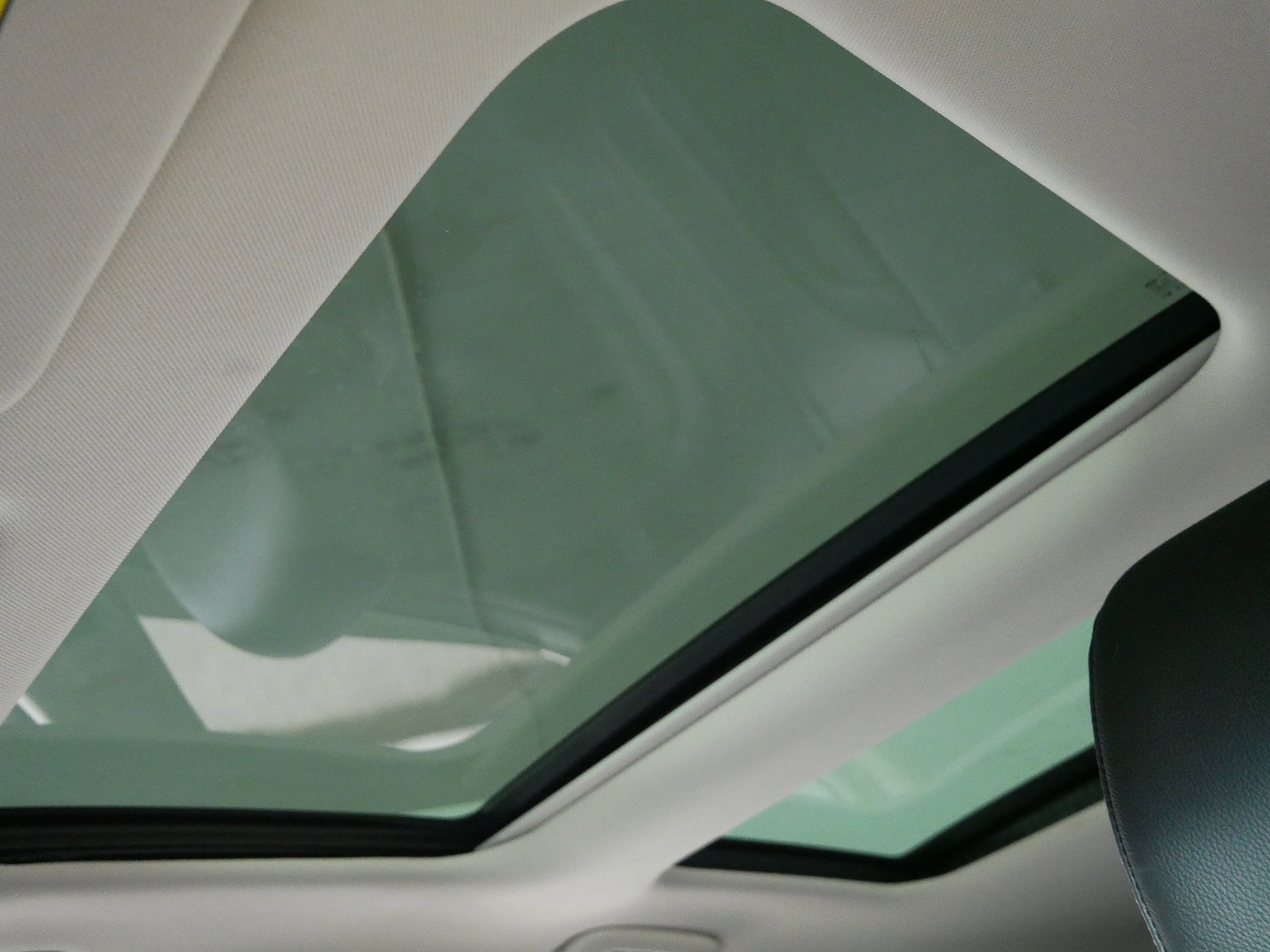 Certified Used 2023 Cardiff Green Genesis  image 31