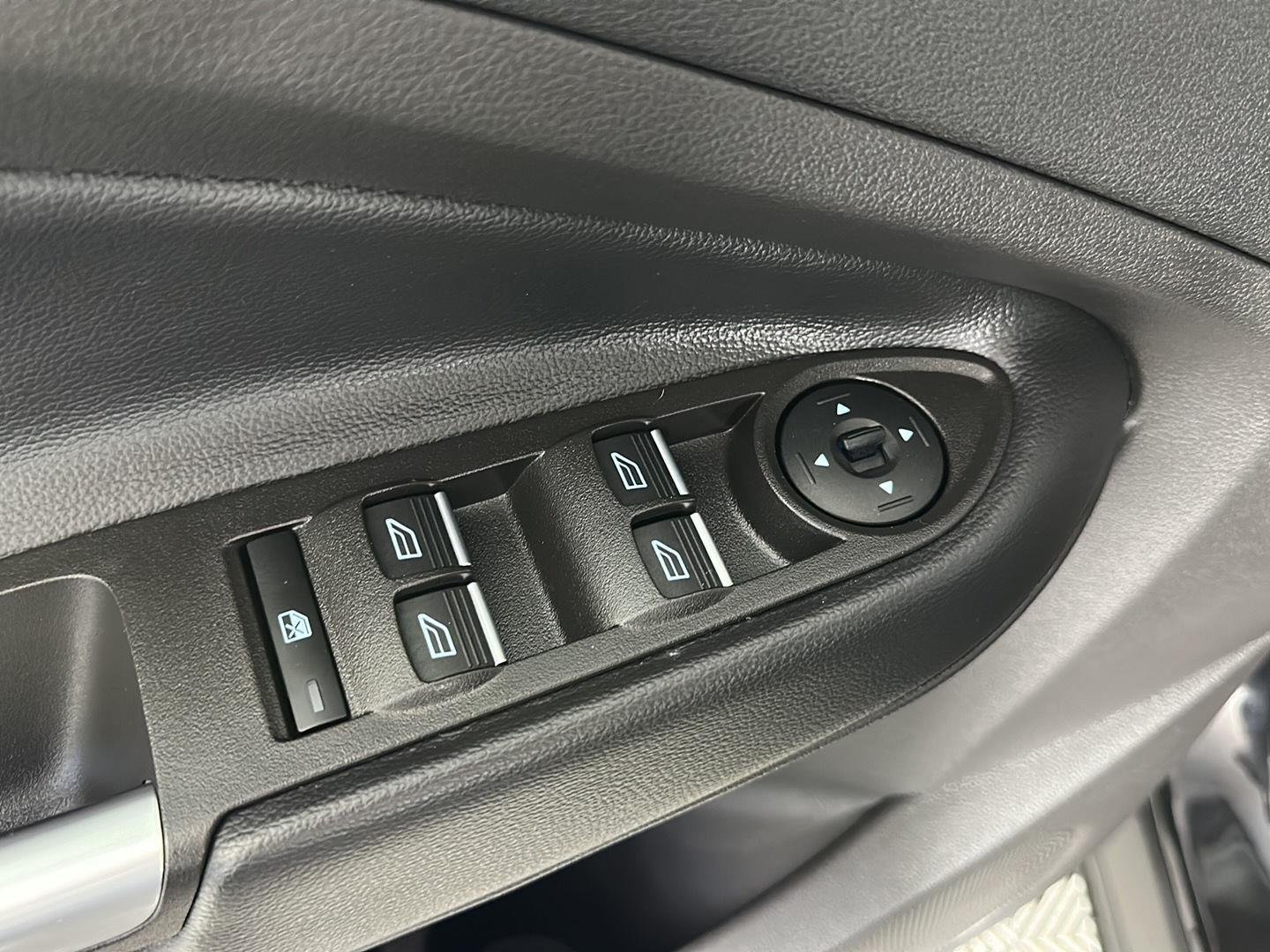 Used 2019 Black Metallic Ford SEL image 12