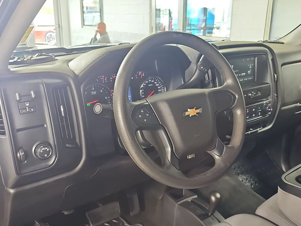 Used 2017 Black Chevrolet Custom image 19