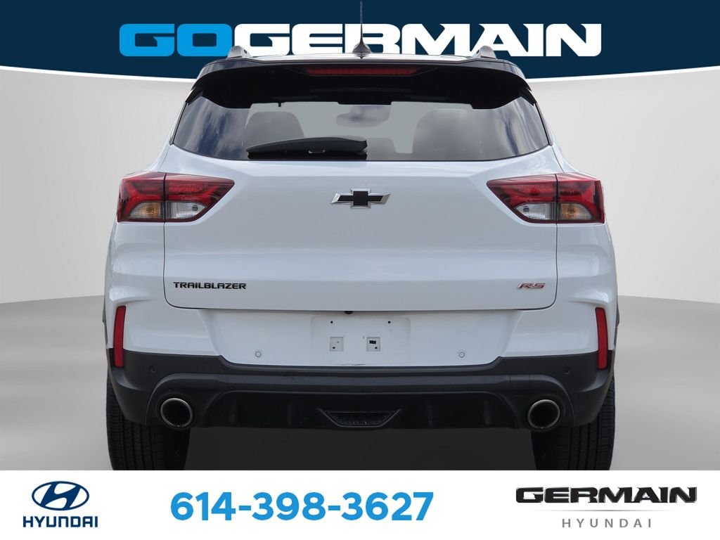 Used 2021 White Chevrolet RS image 9