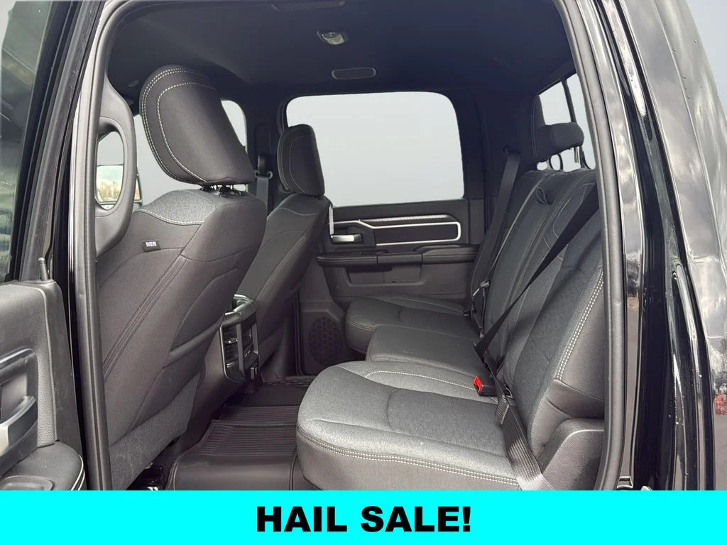 New 2026 Diamond Black Crystal Pearl-Coat Exterior Paint RAM Big Horn image 16