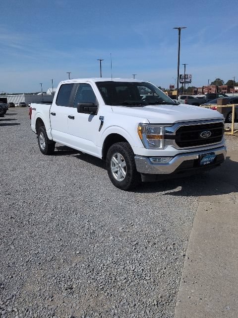 Used 2021 White Ford XL image 2