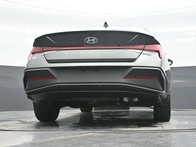 New 2026 Gray Hyundai SEL Sport image 18
