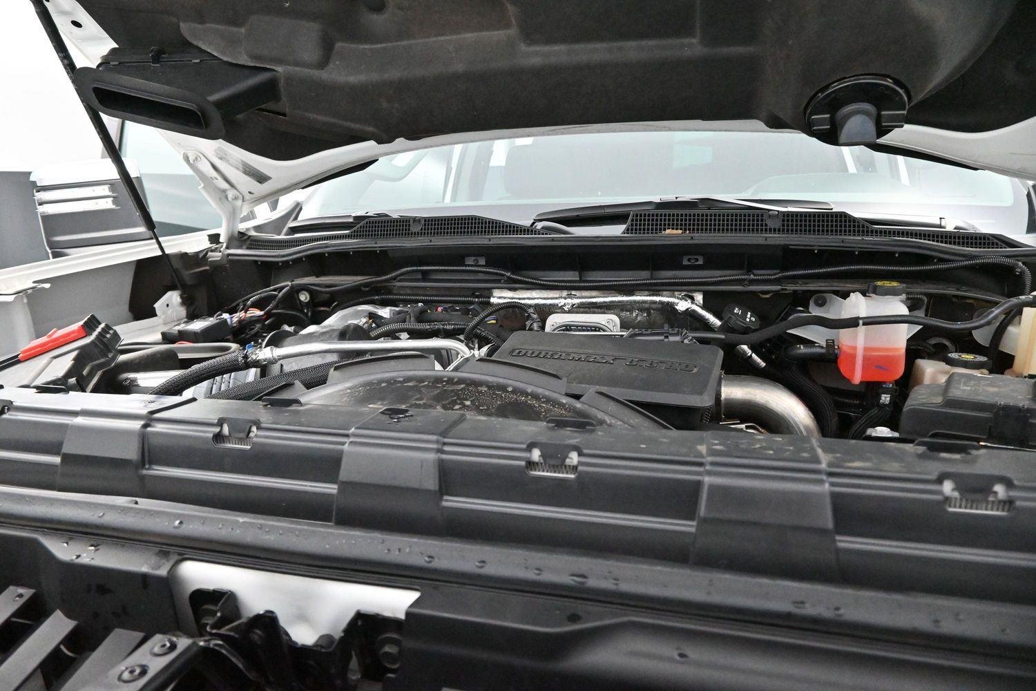 Used 2024 Summit White Chevrolet LTZ image 31
