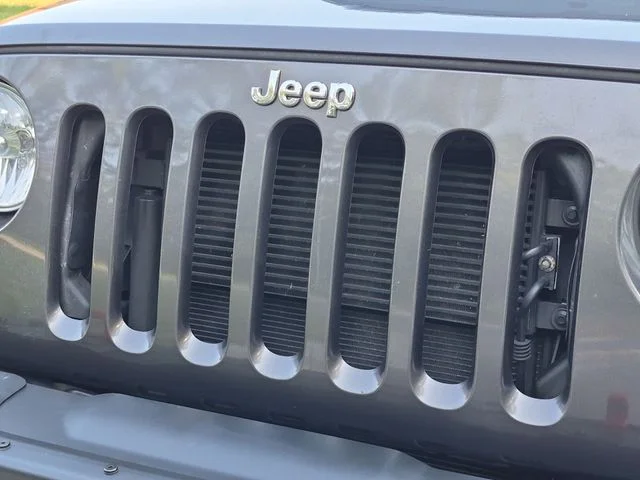 Used 2016 Gray Jeep Sport image 24