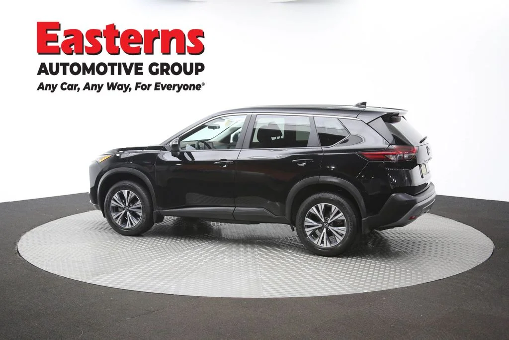 Used 2023 Black Nissan SV image 61