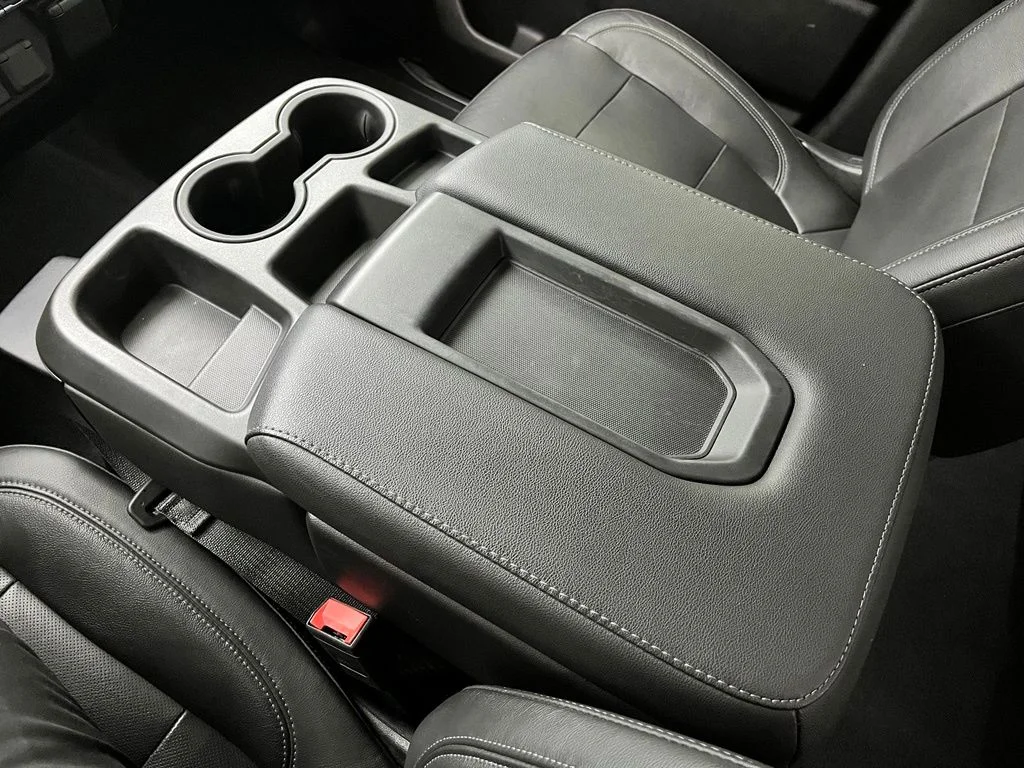 Used 2019 Black Chevrolet LTZ image 35