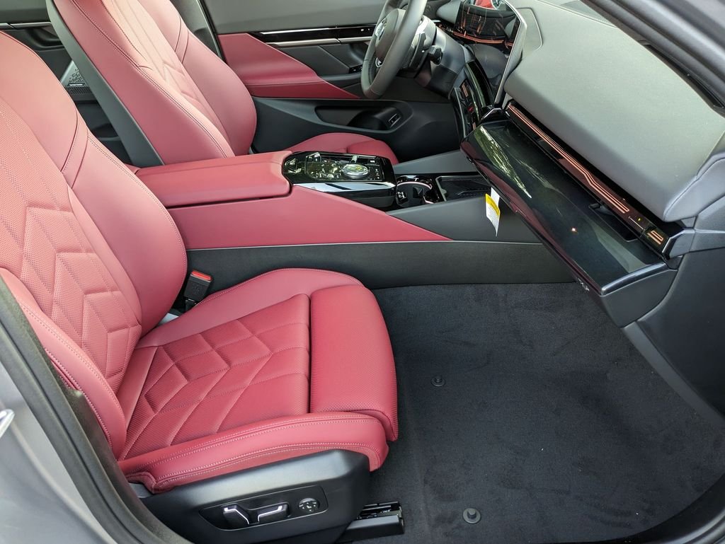 2026 BMW 5 Series 530i - Photo 27