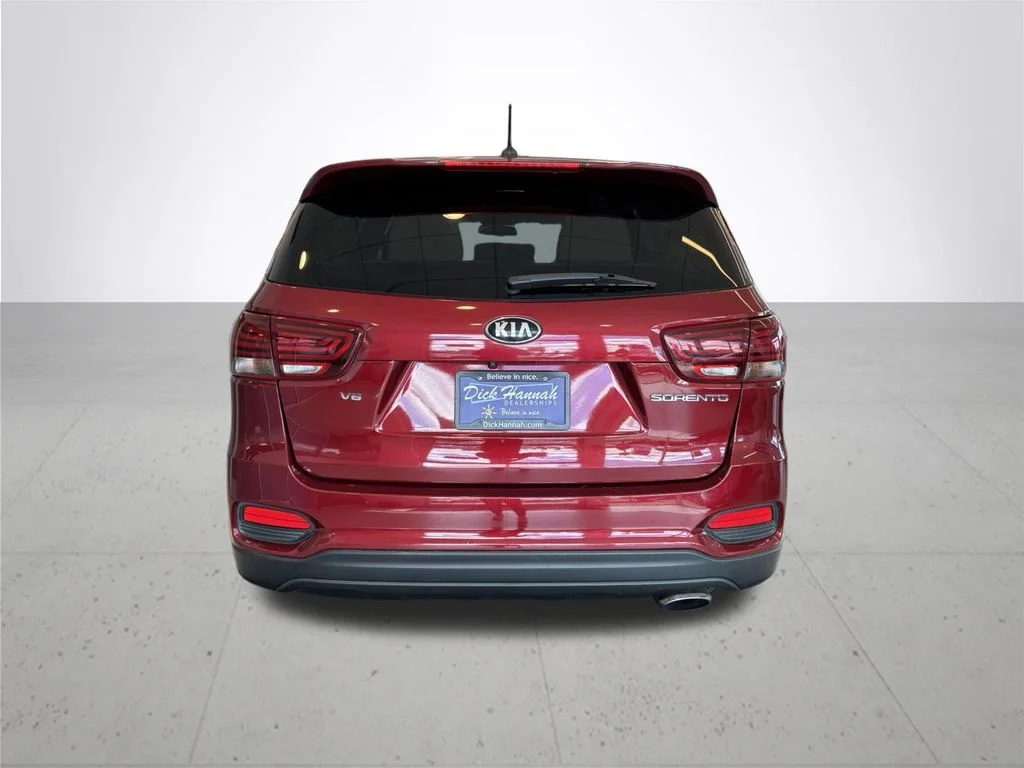 Used 2019 Red Kia LX image 8