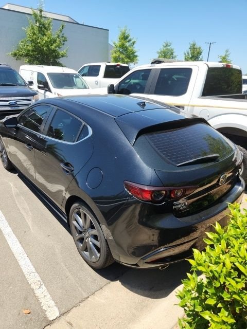 Used 2019 Black Mazda Preferred image 4