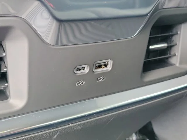 2026 Chevrolet Silverado 1500 LTZ - Photo 16