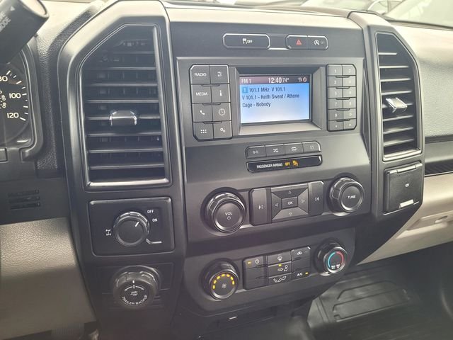 Used 2020 White Ford XL image 20