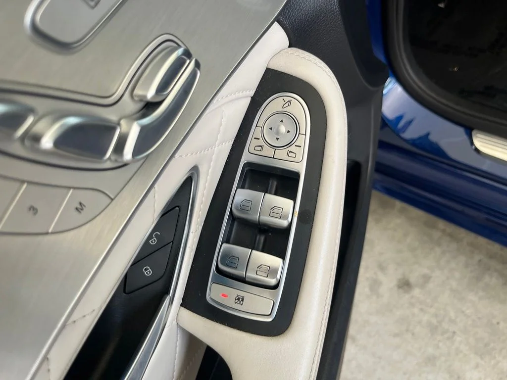 Used 2018 White Mercedes-Benz C 43 AMG® image 40