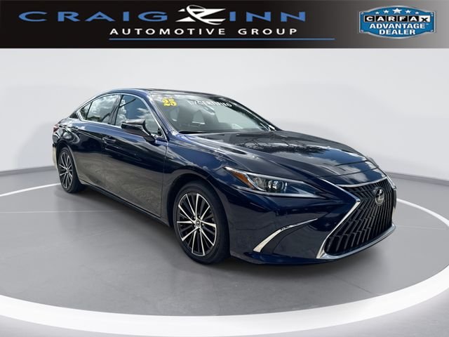 2025 Lexus ES