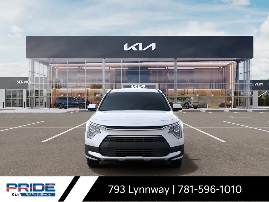 New 2026 Snow White Pearl Kia LX image 2