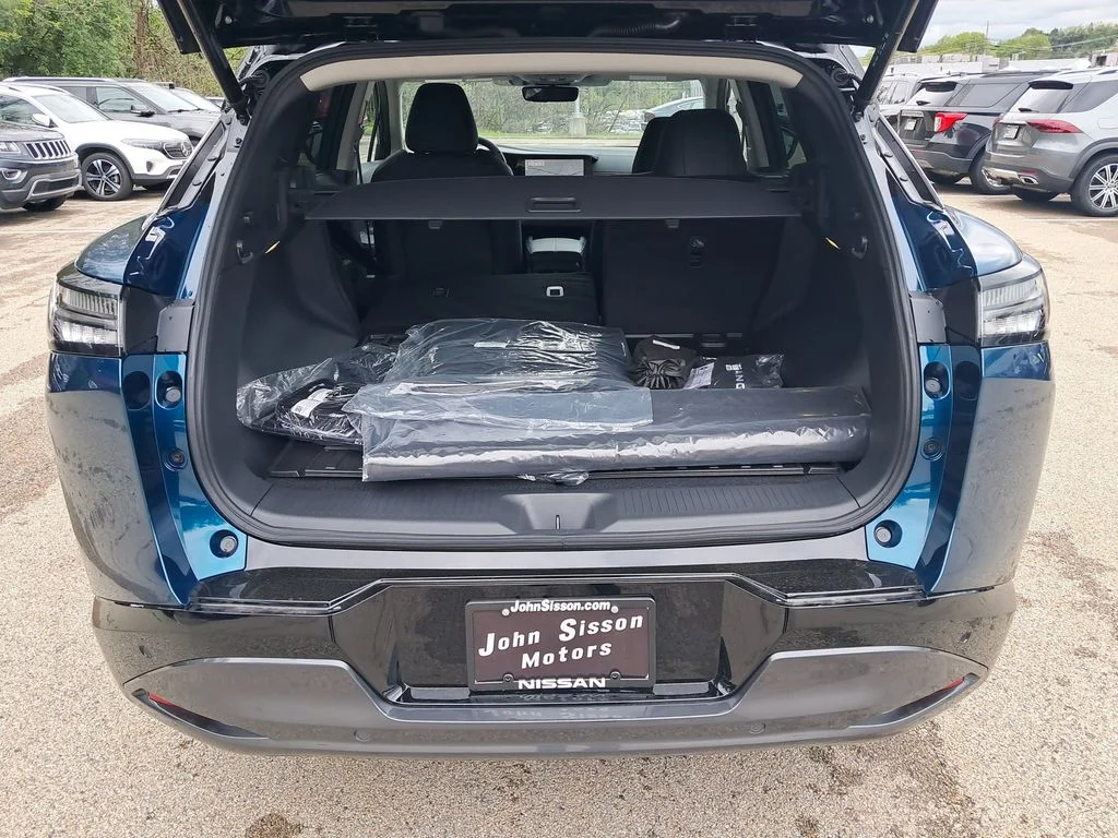 New 2026 Blue Nissan Platinum image 24