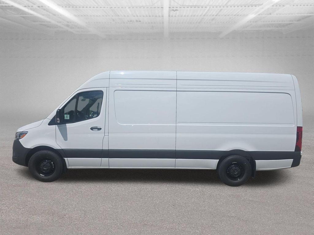 New 2026 Arctic White Mercedes-Benz Cargo 170 WB image 2