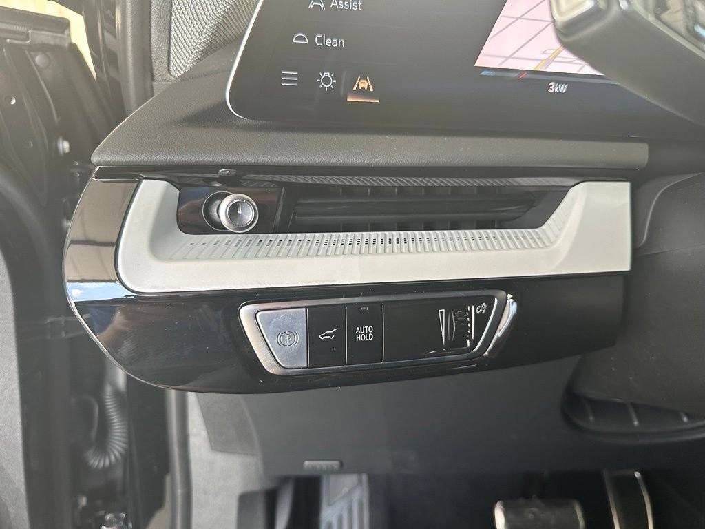 2026 Cadillac OPTIQ Luxury - Photo 15