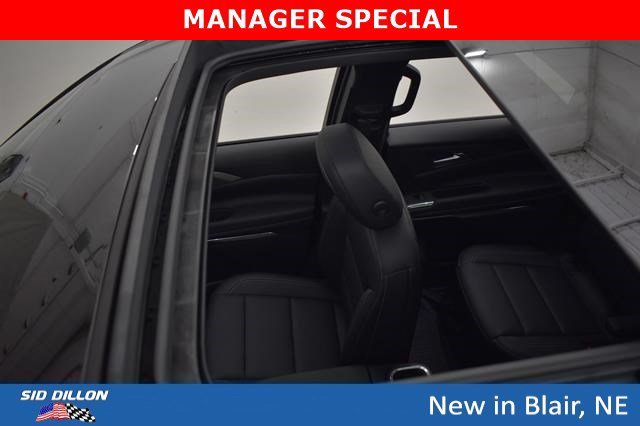 New 2026 Mosaic Black Metallic Chevrolet LT image 7