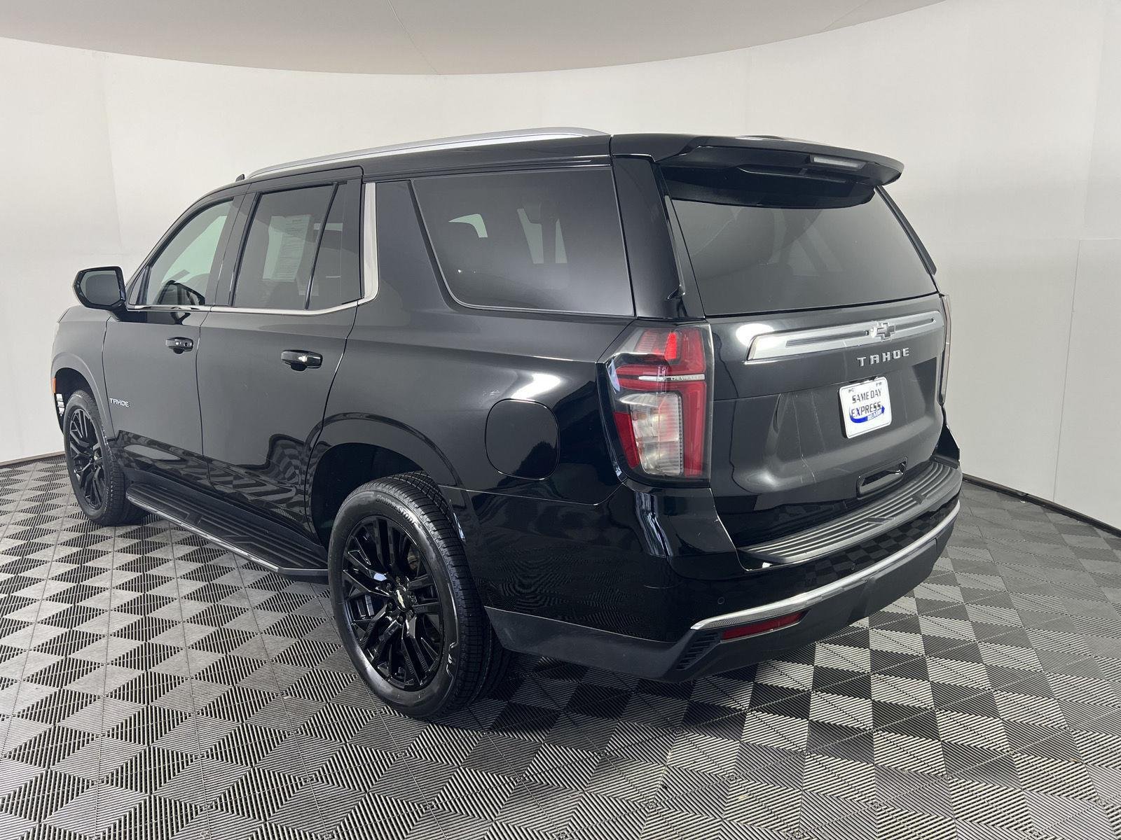 Used 2021 Black Chevrolet LS image 28