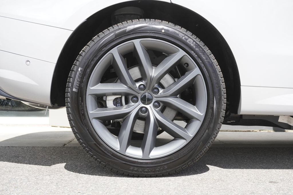 New 2026 Borasco Grey Land Rover Dynamic SE image 34