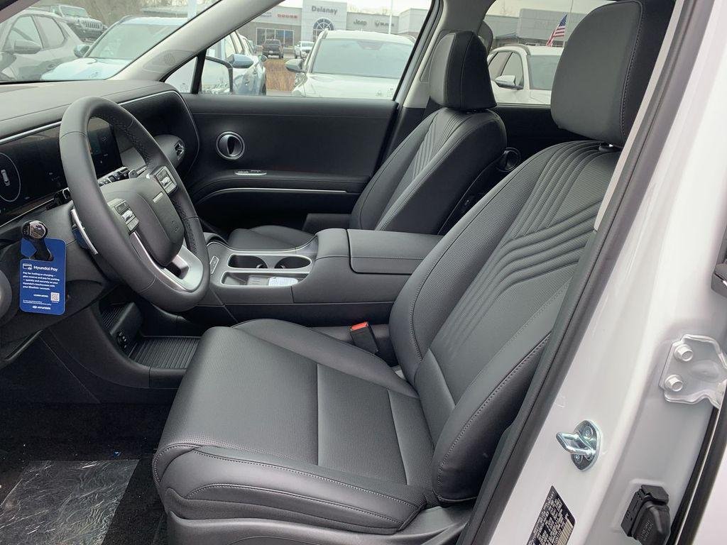 New 2026 White Hyundai SEL Premium 7P image 11