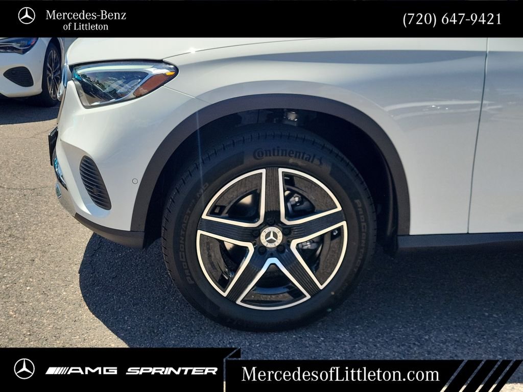 New 2026 Polar White Mercedes-Benz GLC 300 image 9