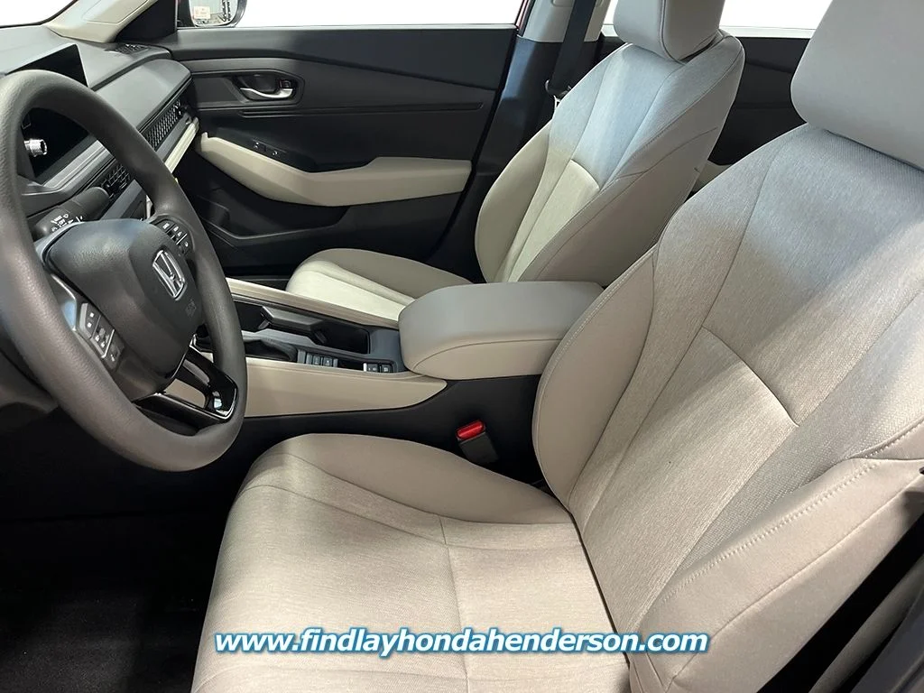 New 2026 Platinum White Pearl Honda LX image 13