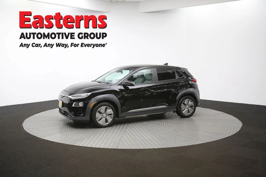 Used 2021 Black Hyundai Ultimate image 56