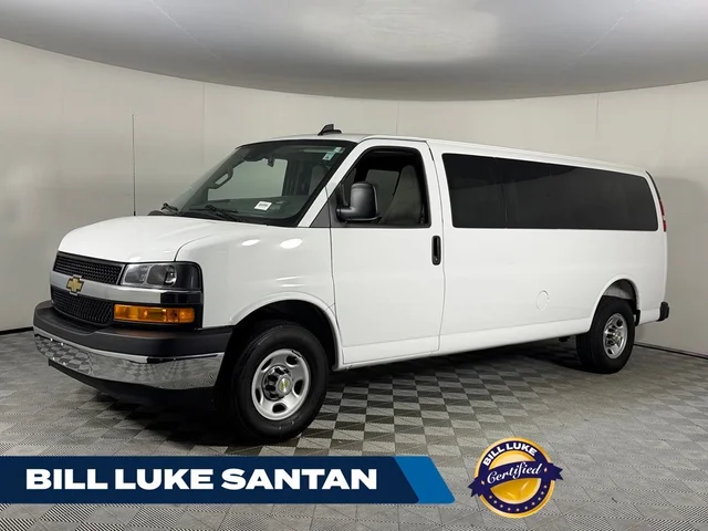 2025 Chevrolet Express 3500 LT