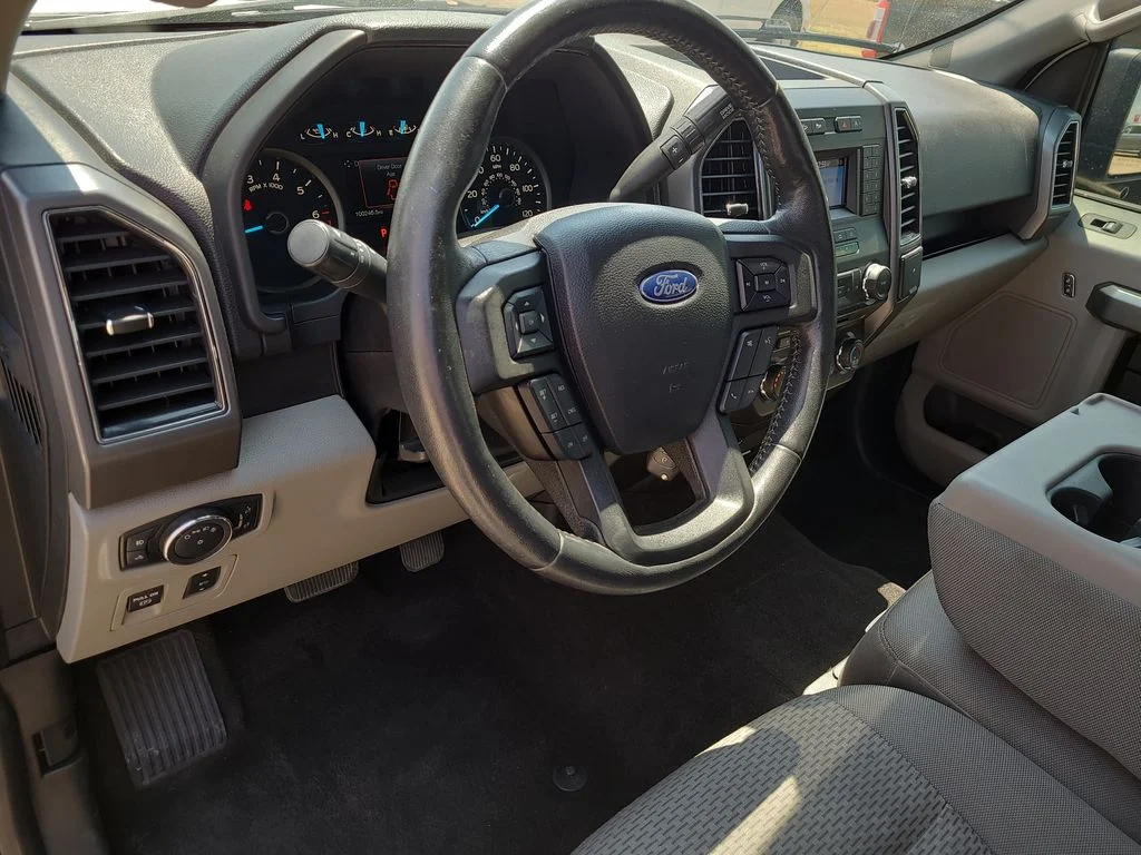 Used 2018 White Ford XLT image 21