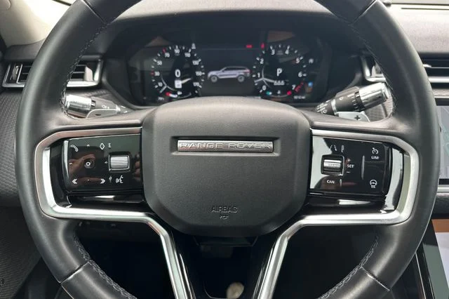 Used 2021 Red Land Rover S image 23