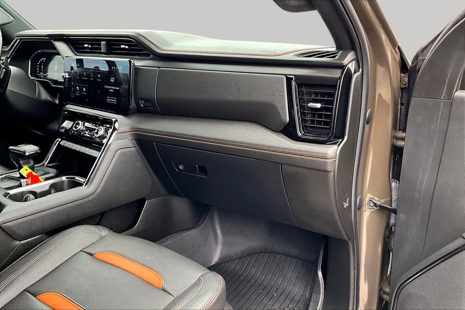 Used 2023 Deep Bronze Metallic GMC AT4 image 28